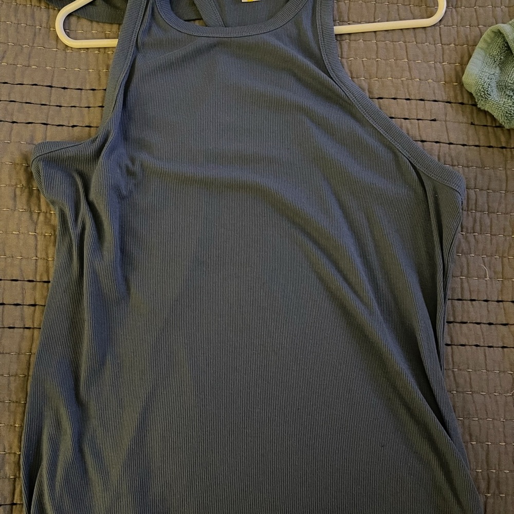 XL women’s old navy workout tanks , recently bought , only worn a few times